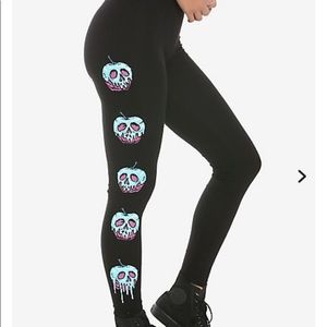 Disney Snow White poison Apple leggings plus size